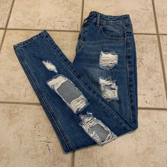 Fashion Nova Distressed Straight Leg Jeans - Women's Size XL - Picture 5 of 7